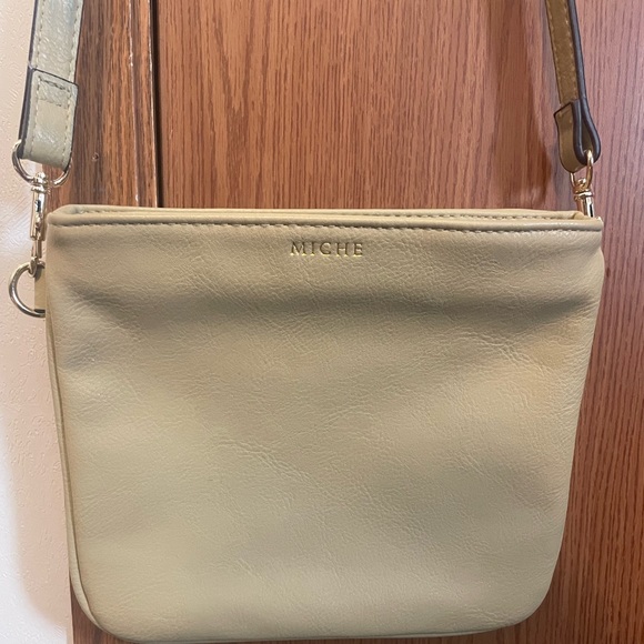 Miche crossbody - Picture 3 of 4